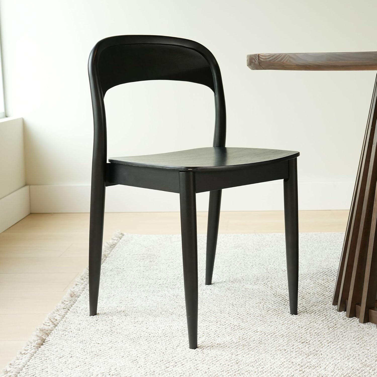 image:imagePlankBeam Loar Dining Chair 4Pack MidCentury Rubberwood and Engineered Wood with Curved Backrest Easy Assembly BlondeBlack