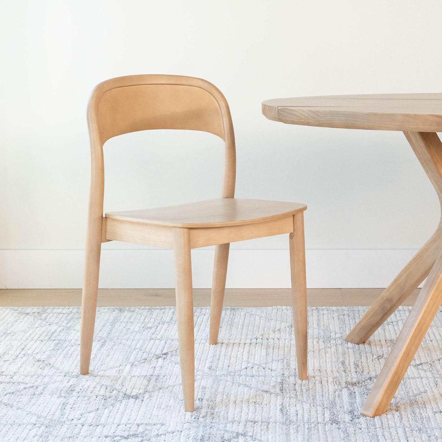 image:imagePlankBeam Loar Dining Chair 4Pack MidCentury Rubberwood and Engineered Wood with Curved Backrest Easy Assembly BlondeBlonde
